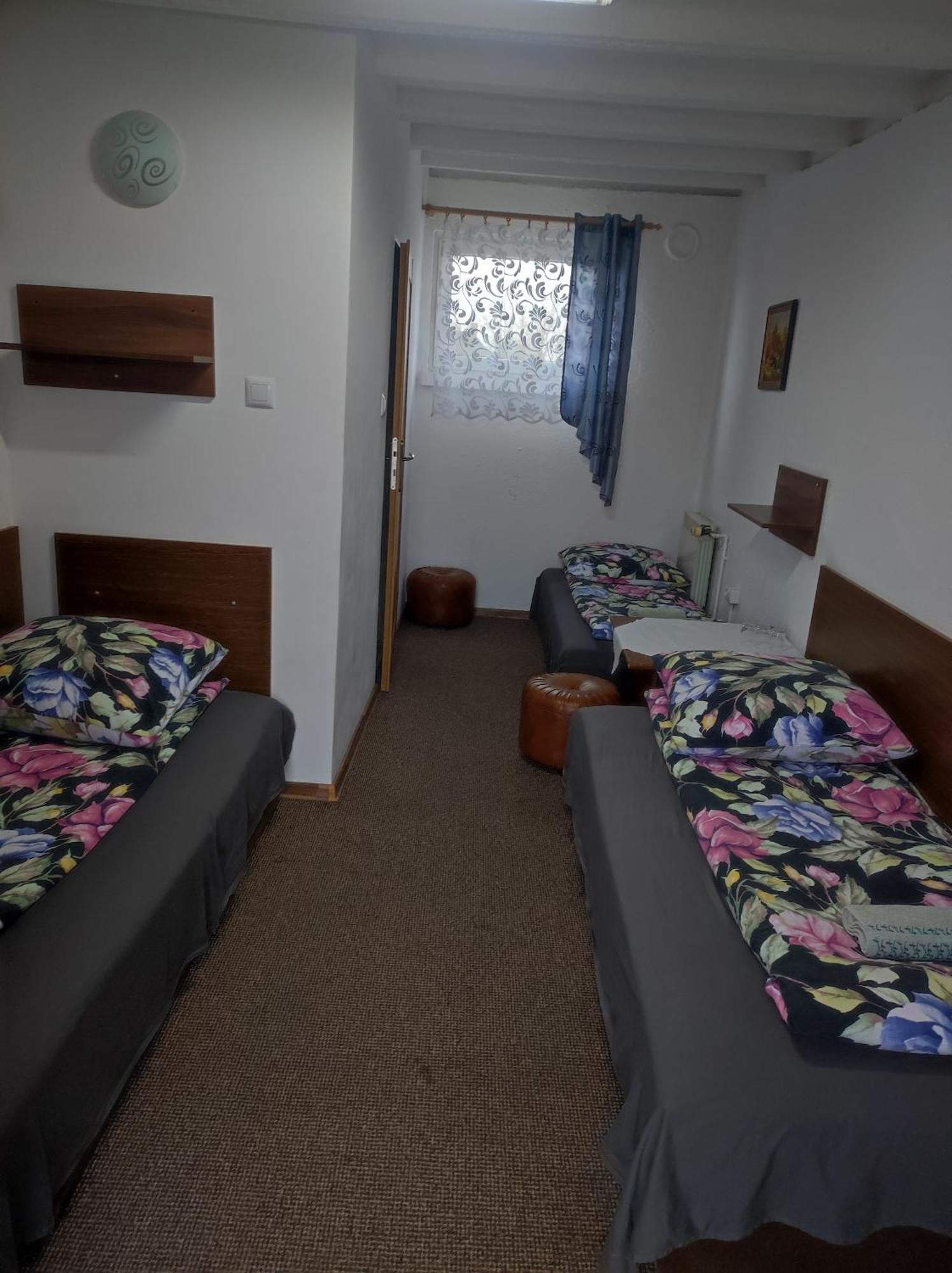 Motel Korona Замостя Екстер'єр фото